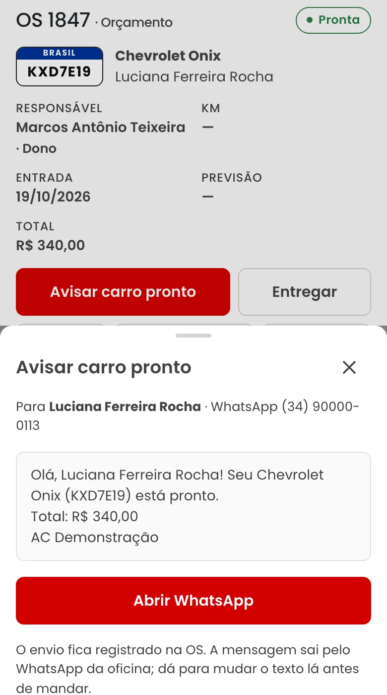 Folha Avisar carro pronto com a mensagem para a cliente, o carro, a placa e o total, e o botão Abrir WhatsApp