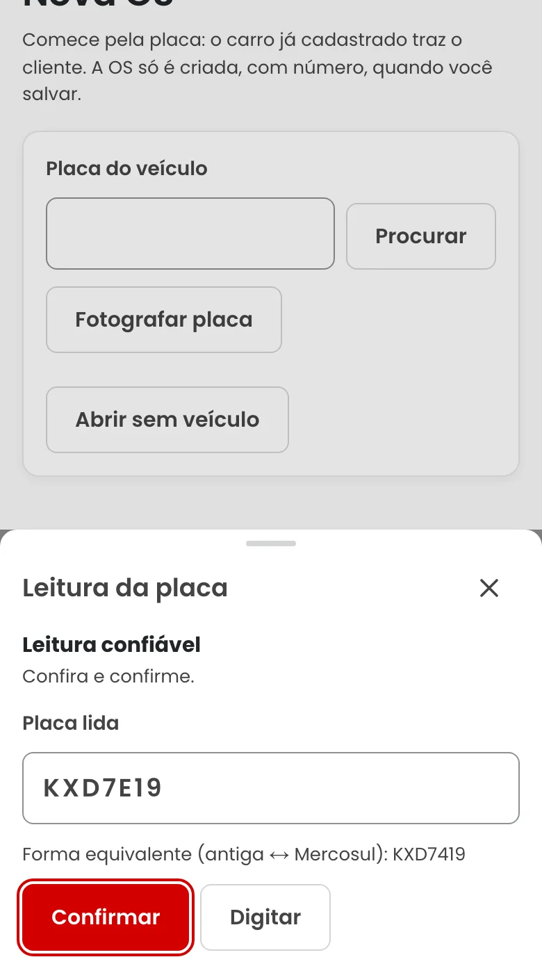 Leitura da placa pela foto: placa KXD7E19 lida com leitura confiável e o botão Confirmar